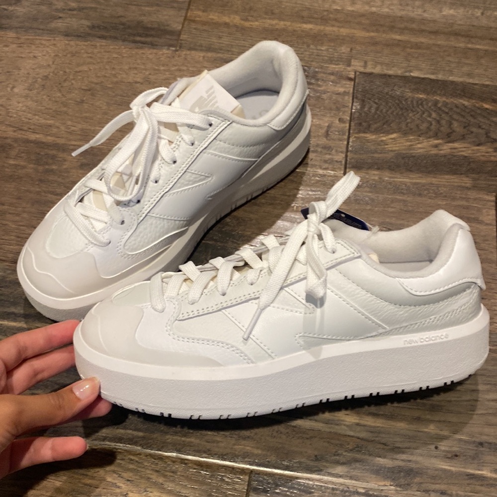 Unisex New Balance Sneakers Brand New